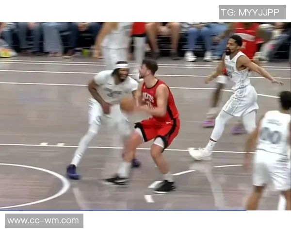 浓眉伤病困扰独行侠首秀后缺席多场拉伤和左手损伤或将影响数月表现