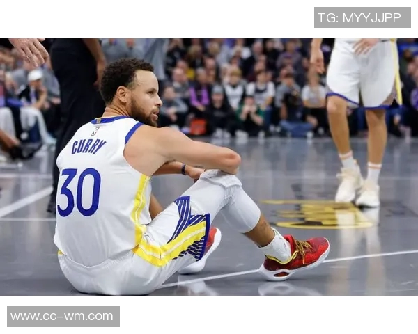 库里第三节狂飙20分助力球队逆转局势重燃胜利希望